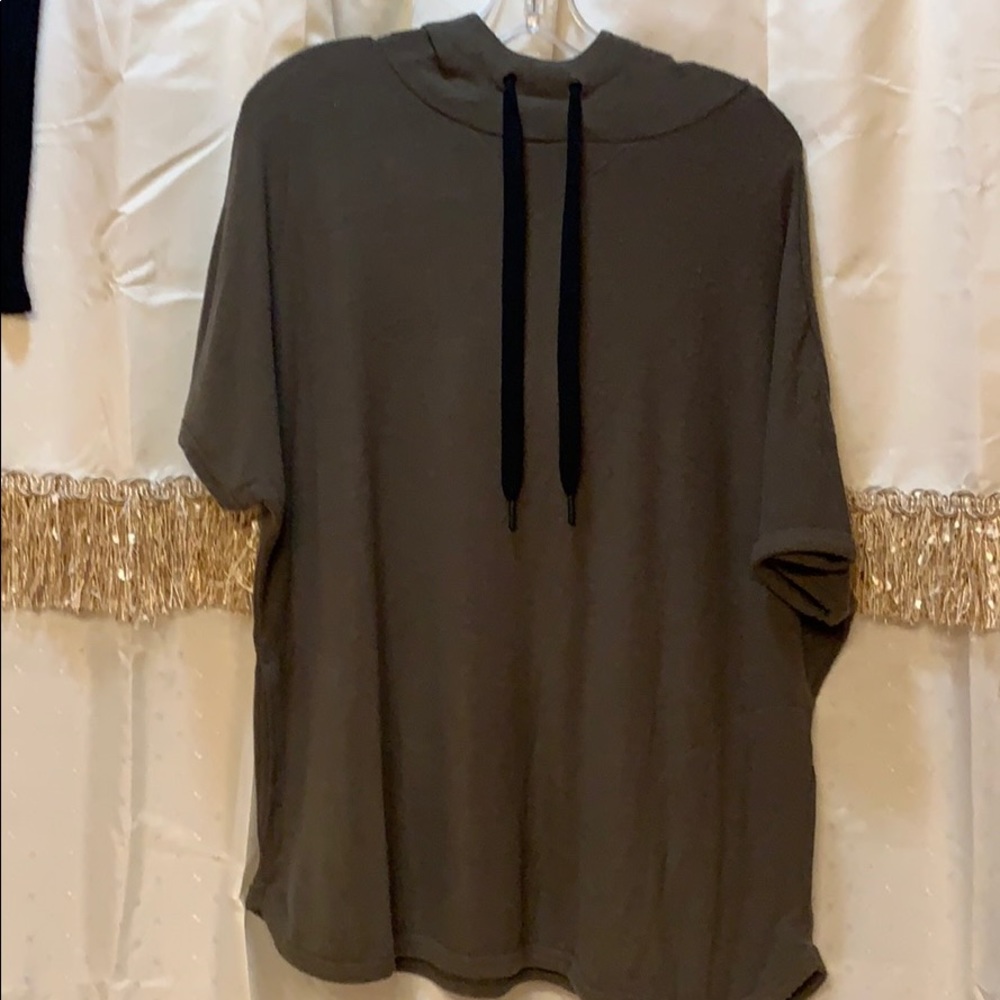 Loose fitting short sleeve sweatshirt